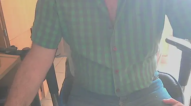 Snapshot of angelgarcia269 chatting on 02/21/25, 11:11 angelgarcia269 online show from 02/21/25, 11:11