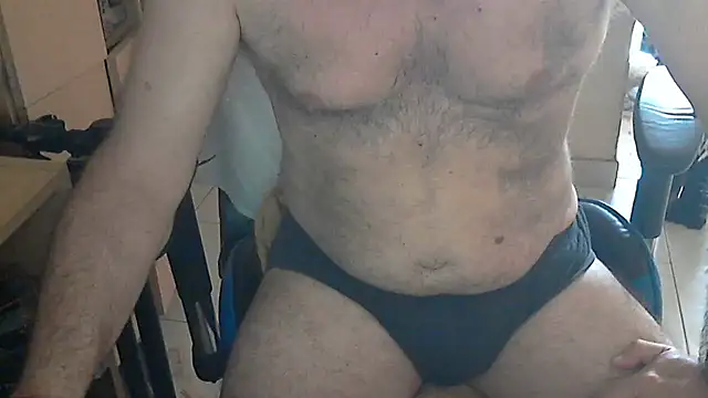 Snapshot of angelgarcia269 chatting on 02/26/25, 03:08 angelgarcia269 online show from 02/26/25, 03:08