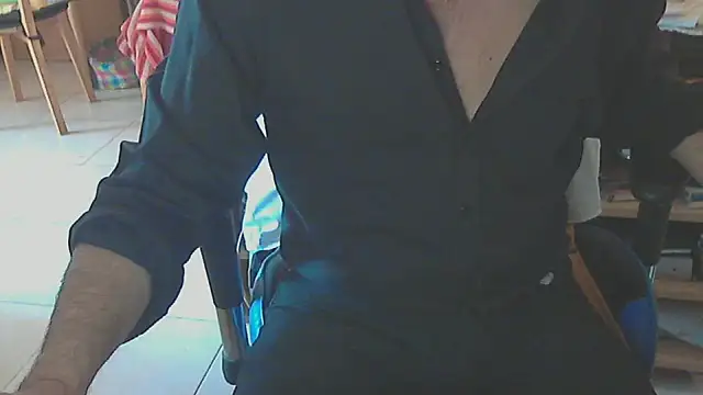 Snapshot of angelgarcia269 chatting on 09/11/25, 03:12 angelgarcia269 online show from 09/11/25, 03:12