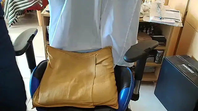 angelgarcia269 online show from 11/03/25, 11:11