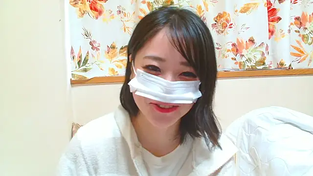 Snapshot of liliyRiSAcha-n chatting on 02/24/26, 06:55 liliyRiSAcha-n online show from 02/24/26, 06:55