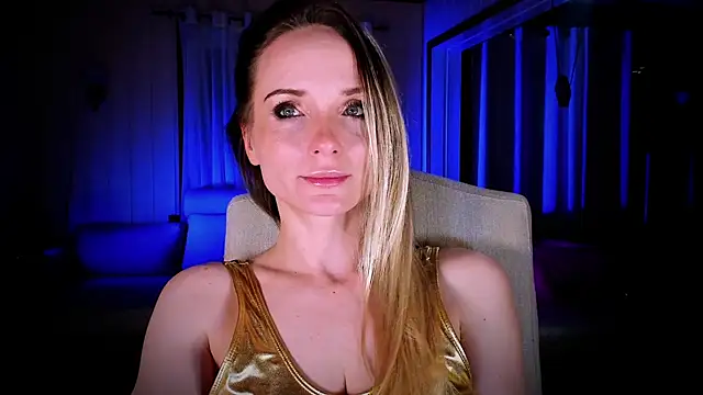 Snapshot of Louise-dance chatting on 01/10/25, 09:31 Louise-dance online show from 01/10/25, 09:31