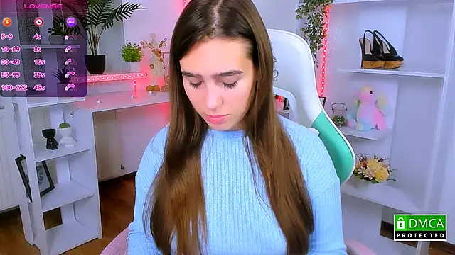  Eliizabeth  online show from 11/14/25, 10:40