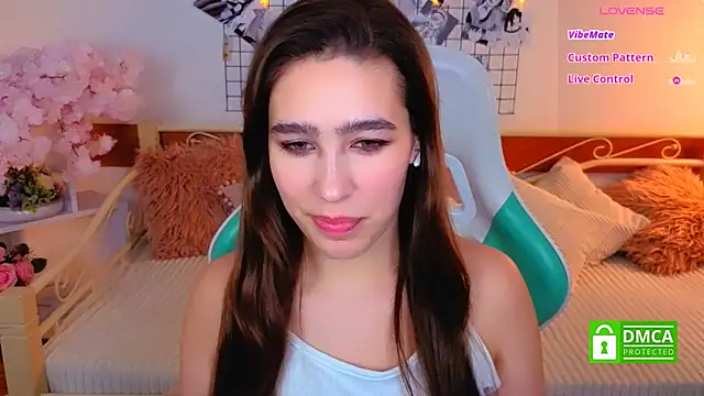 Snapshot of _Eliizabeth_ chatting on 02/14/26, 10:17 Eliizabeth online show from 02/14/26, 10:17