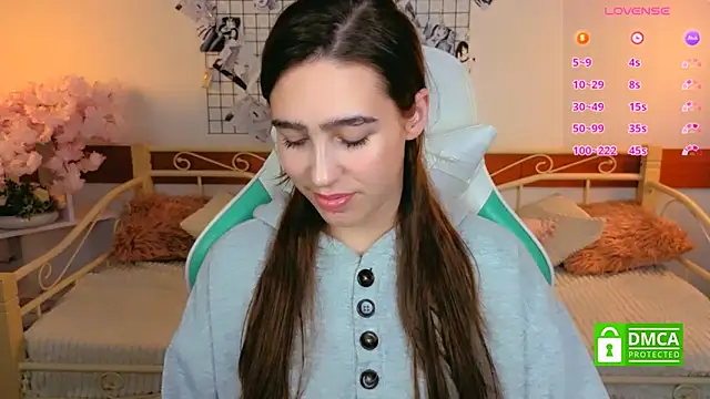 Snapshot of _Eliizabeth_ chatting on 03/16/26, 10:25 Eliizabeth online show from 03/16/26, 10:25