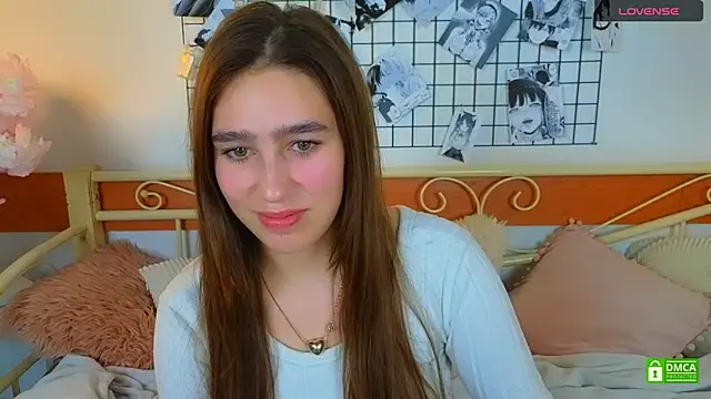 Snapshot of _Eliizabeth_ chatting on 04/14/26, 10:16 Eliizabeth online show from 04/14/26, 10:16