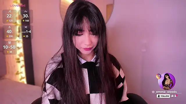 Snapshot of emma_woods_ chatting on 12/06/24, 12:16 emma woods online show from 12/06/24, 12:16