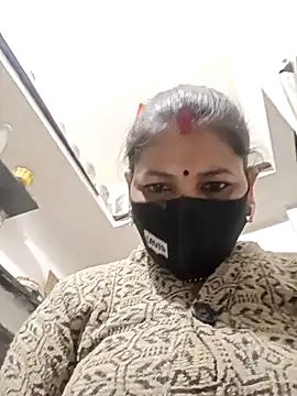 Snapshot of Riyaa-Devi chatting on 12/09/24, 05:52 Riyaa-Devi online show from 12/09/24, 05:52