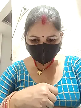 Snapshot of Riyaa-Devi chatting on 02/28/25, 05:59 Riyaa-Devi online show from 02/28/25, 05:59
