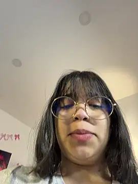 tati reyess online show from 02/20/26, 12:49