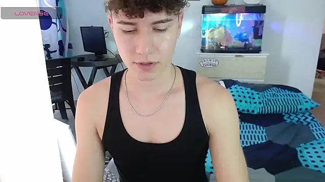 adrian morelly online show from 10/18/25, 07:47