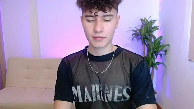 Snapshot of adrian_morelly chatting on 03/14/26, 05:51 adrian morelly online show from 03/14/26, 05:51