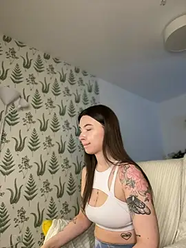 Marie Diaze online show from 12/22/24, 08:49