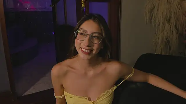 Snapshot of lua_ferch__ chatting on 02/01/25, 06:40 lua ferch   online show from 02/01/25, 06:40
