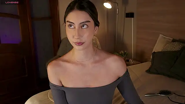 Snapshot of lua_ferch__ chatting on 02/23/26, 12:57 lua ferch online show from 02/23/26, 12:57