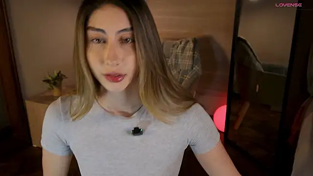 Snapshot of lua_ferch__ chatting on 02/24/26, 01:20 lua ferch online show from 02/24/26, 01:20