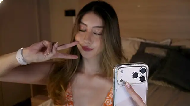 Snapshot of lua_ferch__ chatting on 03/26/26, 12:33 lua ferch online show from 03/26/26, 12:33