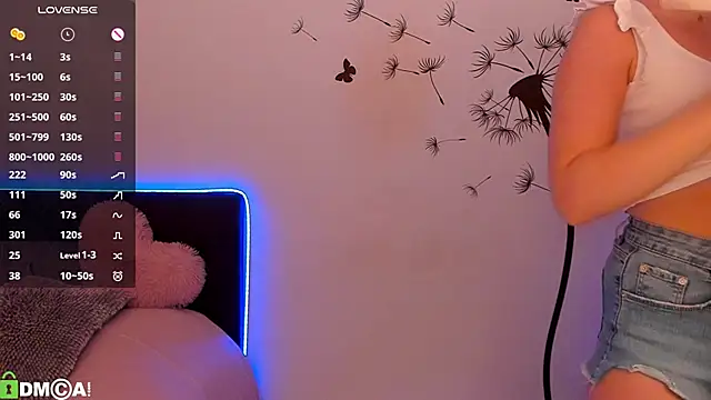 Snapshot of agent_polly chatting on 01/04/25, 04:32 agent polly online show from 01/04/25, 04:32