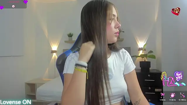 nataly rodri online show from 02/10/26, 01:53