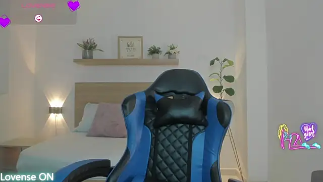 Snapshot of nataly_rodri chatting on 03/31/26, 04:35 nataly rodri online show from 03/31/26, 04:35