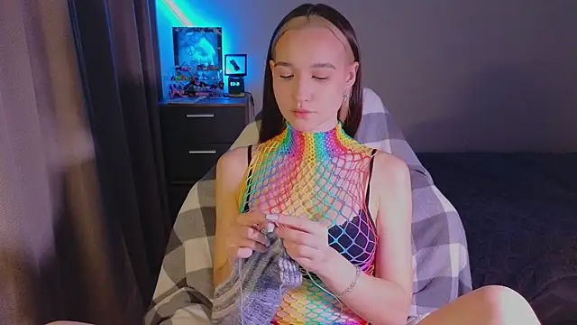 shey1i online show from 12/05/25, 12:03