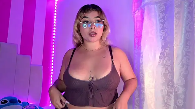 AliiceBrown  online show from 04/09/26, 05:07