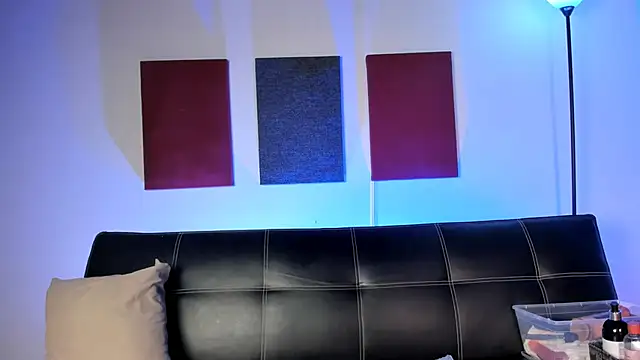 Samara Kim online show from 02/06/25, 09:28