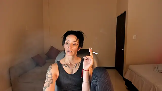 Kristen Garner online show from 02/16/26, 08:38