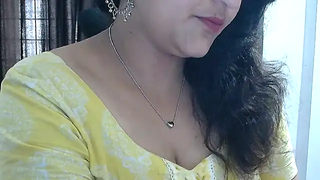 Maria 55 online show from 05/10/26, 07:57