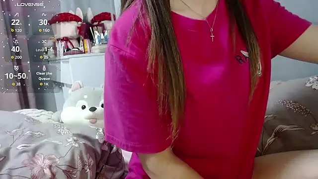 Snapshot of Viktoriiya_bald chatting on 11/07/25, 11:05 Viktoriiya bald online show from 11/07/25, 11:05