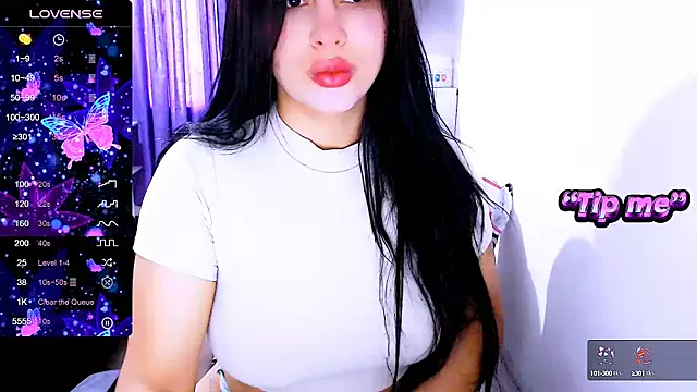 Snapshot of siddhixxx_592 chatting on 02/03/25, 03:49 siddhixxx 592 online show from 02/03/25, 03:49