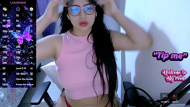 Snapshot of siddhixxx_592 chatting on 09/13/25, 10:42 siddhixxx 592 online show from 09/13/25, 10:42