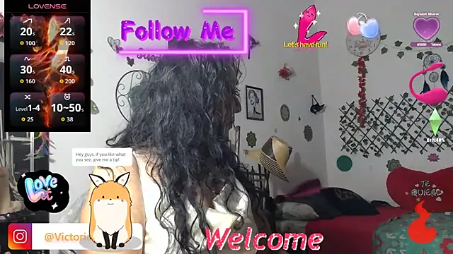 YourWhoreXX online show from 03/19/26, 09:46
