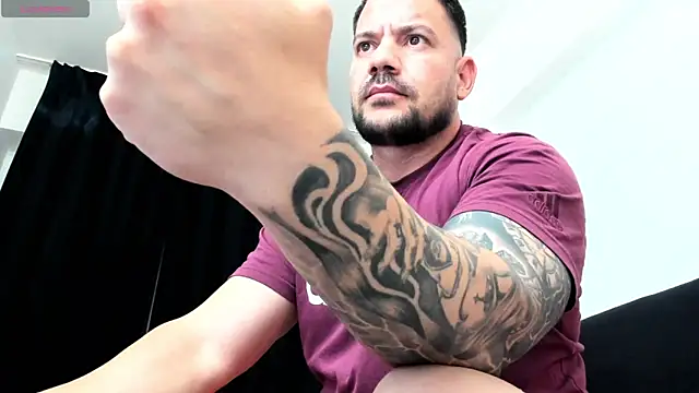 musclemonster31 online show from 10/29/25, 01:41