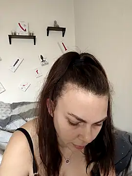 Snapshot of LEAsquirt91 chatting on 01/07/25, 11:05 LEAsquirt91 online show from 01/07/25, 11:05