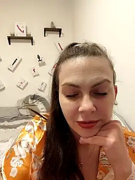 Snapshot of LEAsquirt91 chatting on 02/01/25, 07:26 LEAsquirt91 online show from 02/01/25, 07:26