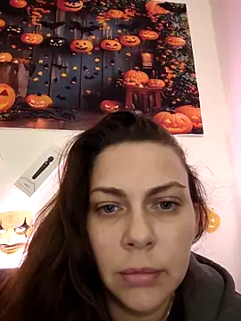 Snapshot of LEAsquirt91 chatting on 11/28/25, 12:52 LEAsquirt91 online show from 11/28/25, 12:52