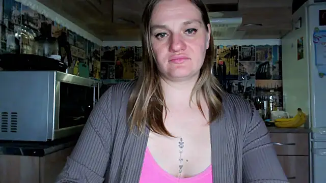 Snapshot of EndlessLustX chatting on 04/08/26, 05:13 EndlessLustX online show from 04/08/26, 05:13