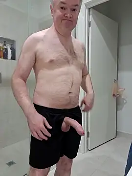 MichOxxford online show from 10/02/25, 02:02