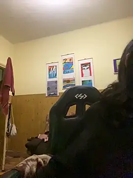 Snapshot of calliemaggotbone chatting on 11/04/25, 04:44 calliemaggotbone online show from 11/04/25, 04:44