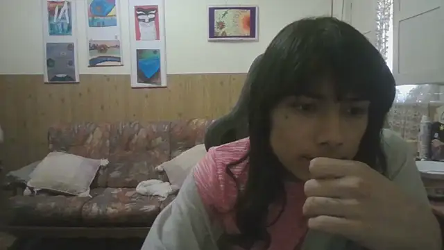 Snapshot of calliemaggotbone chatting on 11/11/25, 01:00 calliemaggotbone online show from 11/11/25, 01:00