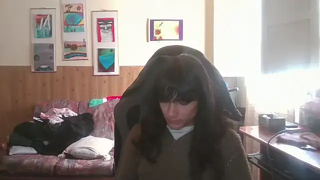 Snapshot of calliemaggotbone chatting on 11/26/25, 01:45 calliemaggotbone online show from 11/26/25, 01:45