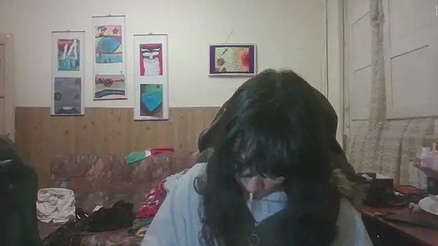 Snapshot of calliemaggotbone chatting on 11/27/25, 06:48 calliemaggotbone online show from 11/27/25, 06:48