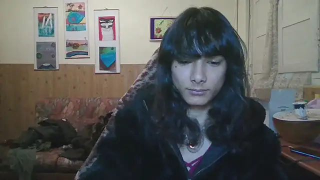 Snapshot of calliemaggotbone chatting on 11/30/25, 07:34 calliemaggotbone online show from 11/30/25, 07:34