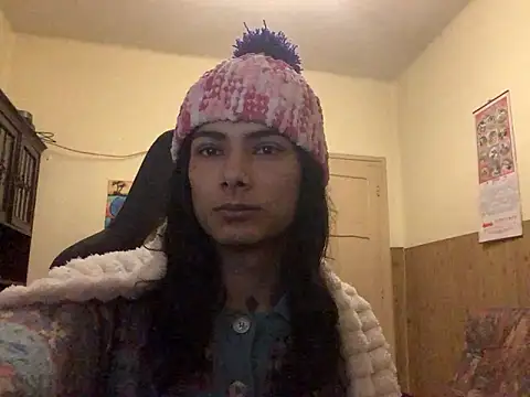 Snapshot of calliemaggotbone chatting on 02/16/26, 04:14 calliemaggotbone online show from 02/16/26, 04:14