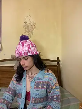 Snapshot of calliemaggotbone chatting on 02/17/26, 06:14 calliemaggotbone online show from 02/17/26, 06:14