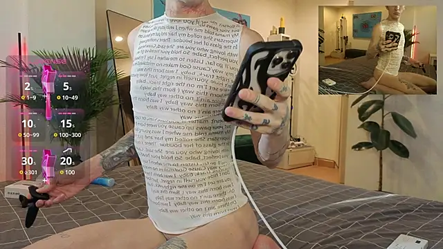 Snapshot of Tima_Lexikov_ chatting on 01/28/25, 10:02 Tima Lexikov online show from 01/28/25, 10:02