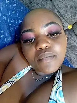 TerryAssqueen254 online show from 01/14/25, 11:42