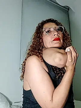 Snapshot of Sin_love chatting on 02/21/25, 01:55 Sin love online show from 02/21/25, 01:55