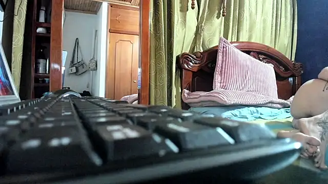 Snapshot of _BrendaMichel_ chatting on 05/02/26, 06:07 BrendaMichel online show from 05/02/26, 06:07